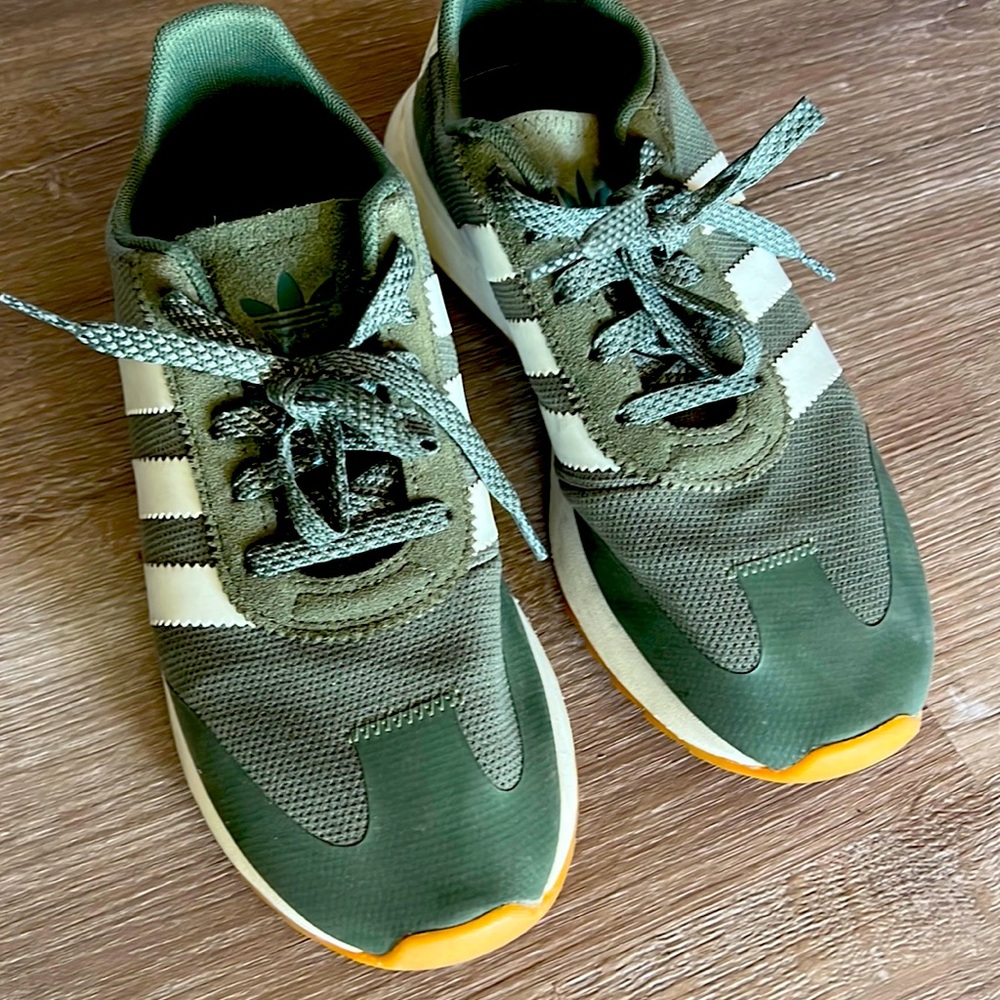 Adidas Womens in size 8 shoe